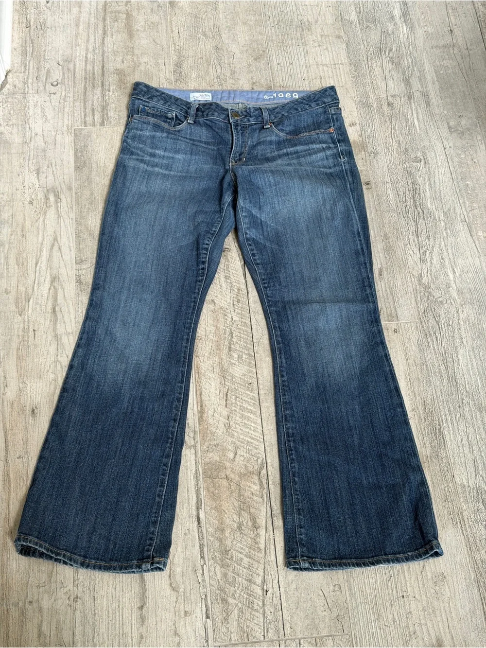 GAP 1969 Sexy Boot 30/10a Medium Tint Cotton Jeans